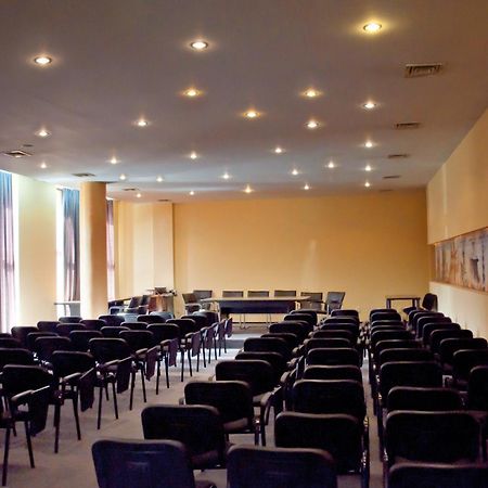 Hotel Perla Тимишоара Бизнес снимка