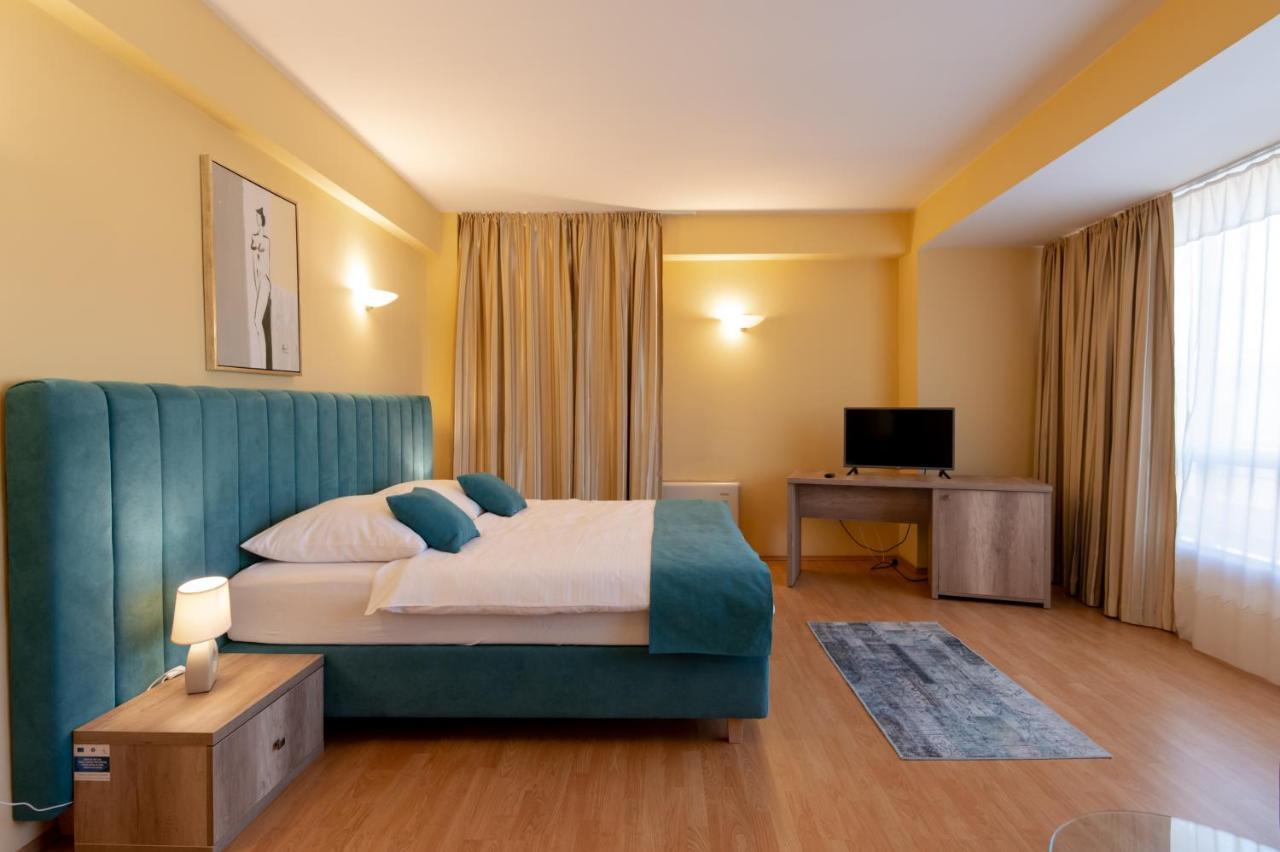 Hotel Perla Тимишоара Екстериор снимка