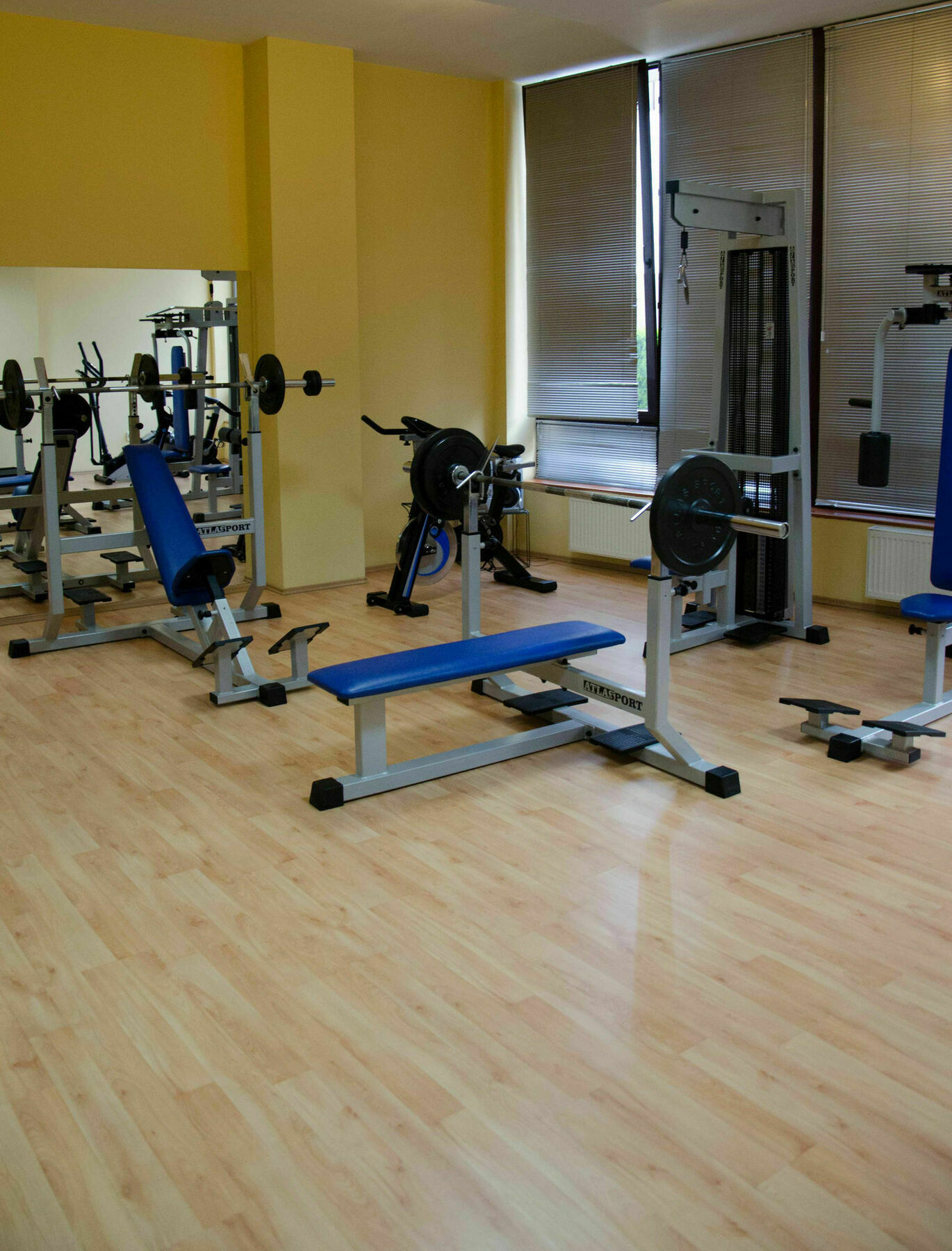 Hotel Perla Тимишоара Екстериор снимка