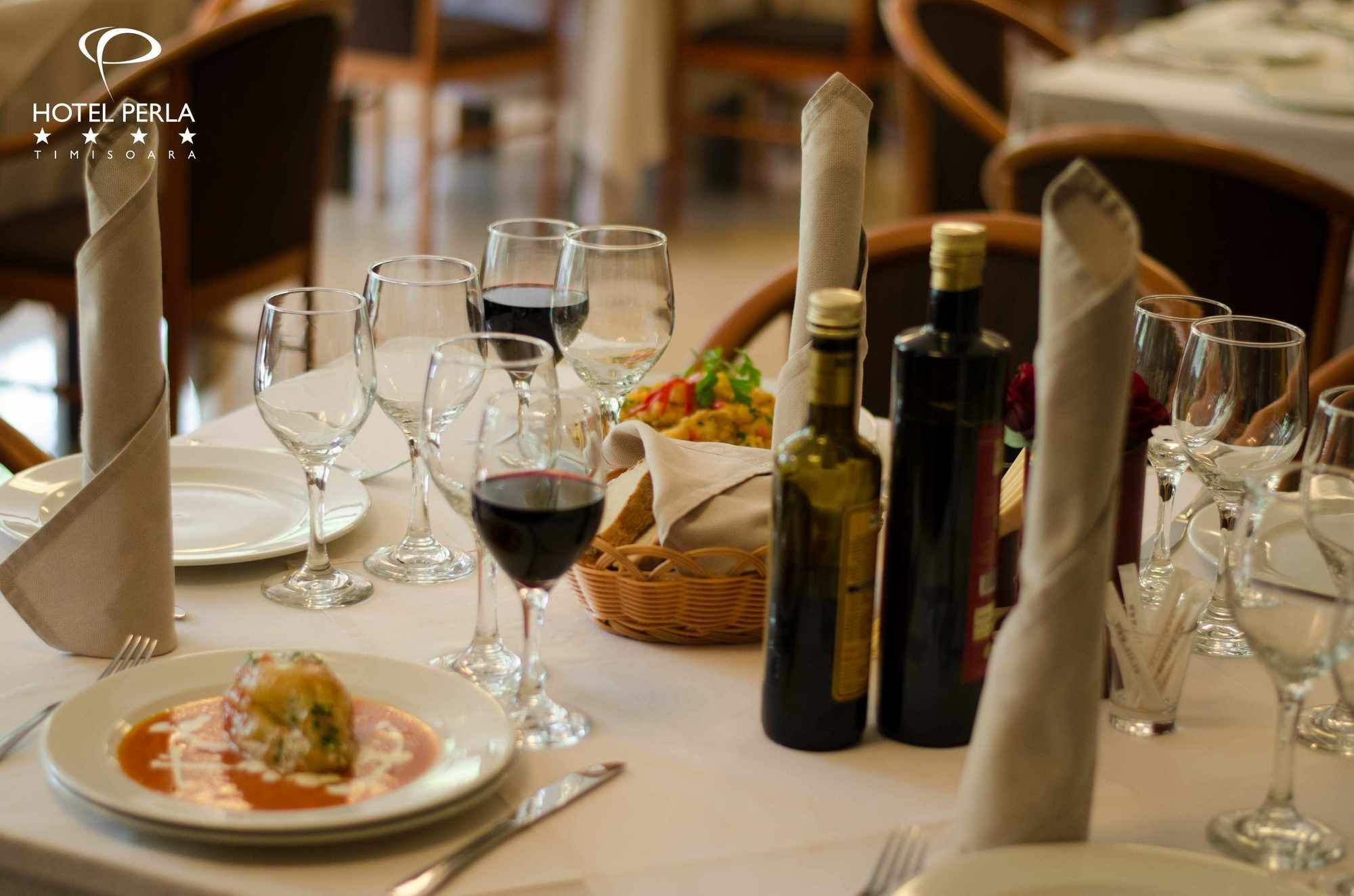 Hotel Perla Тимишоара Екстериор снимка
